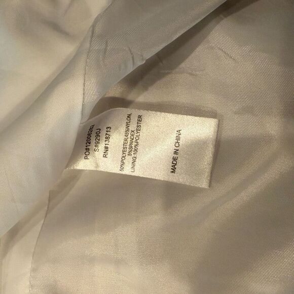 Doe & Rae white oversized blazer- size L - Picture 6 of 7